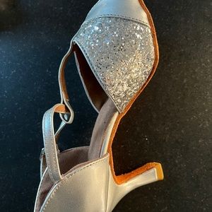 Ballroom Latin dance shoes US7